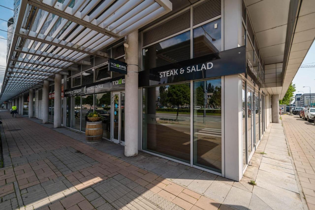 Comfy Condo On The 20Th Floor & Free Parking Bratislava Exterior photo