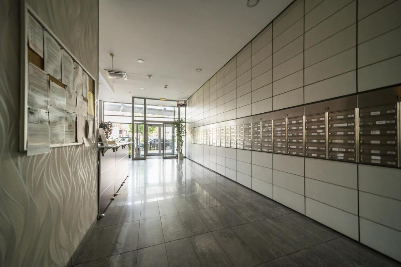 Comfy Condo On The 20Th Floor & Free Parking Bratislava Exterior photo